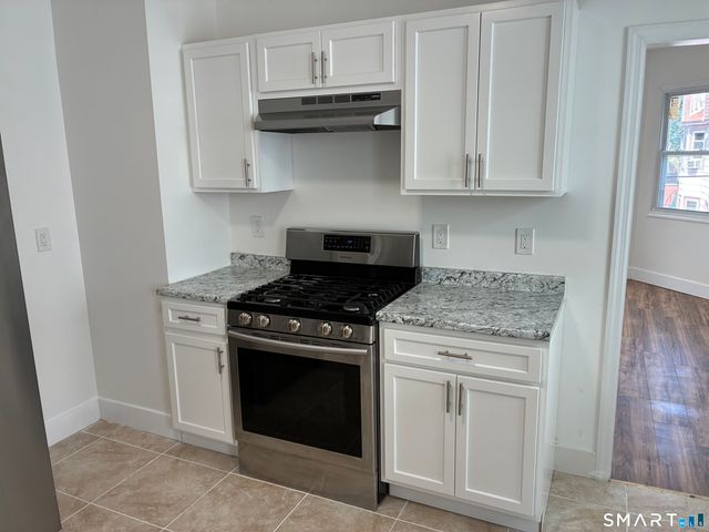 16 Vermont 2ND FLOOR Street 2, Waterbury, CT 06704