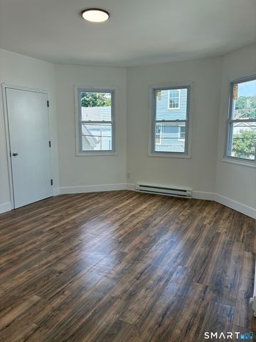 16 Vermont 2ND FLOOR Street 2, Waterbury, CT 06704