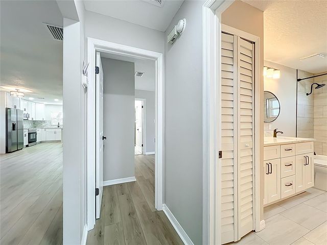 30848 DEAL DRIVE, Sorrento, FL 32776