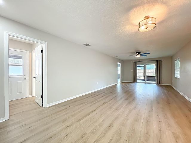 30848 DEAL DRIVE, Sorrento, FL 32776