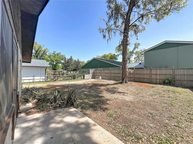 30848 DEAL DRIVE, Sorrento, FL 32776
