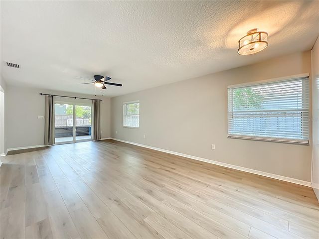 30848 DEAL DRIVE, Sorrento, FL 32776