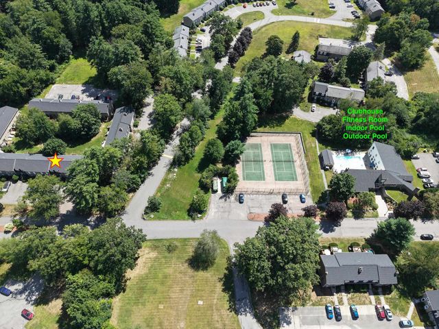24 Fieldstone Drive, Londonderry, NH 03053