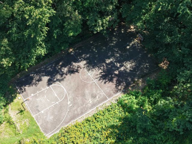 24 Fieldstone Drive, Londonderry, NH 03053