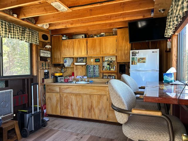 60 Liberty Rd, Valley Springs, CA 95223