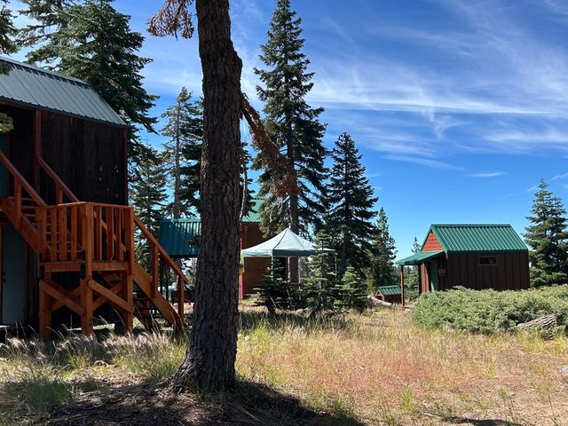 60 Liberty Rd, Valley Springs, CA 95223