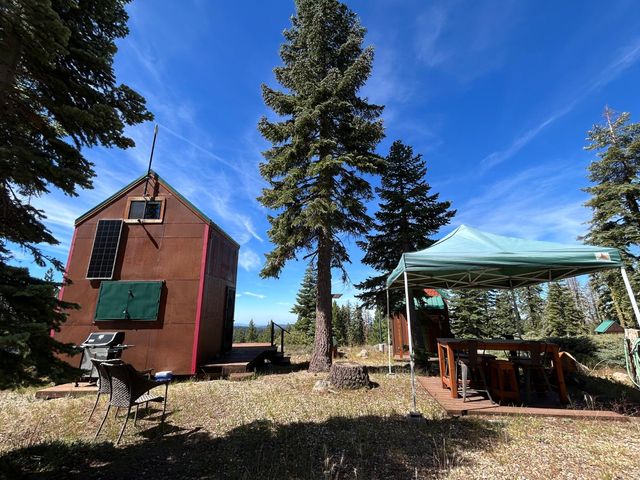 60 Liberty Rd, Valley Springs, CA 95223