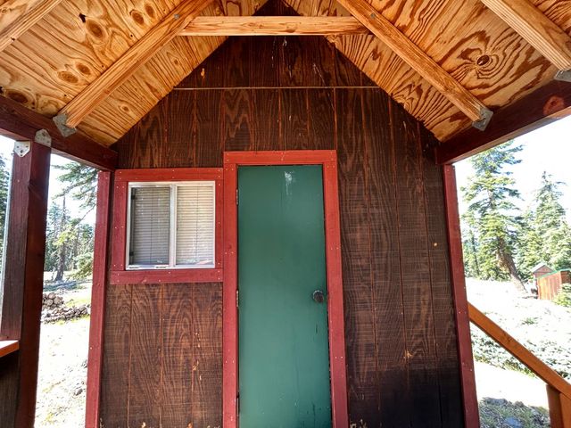 60 Liberty Rd, Valley Springs, CA 95223