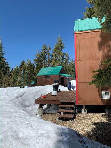 60 Liberty Rd, Valley Springs, CA 95223