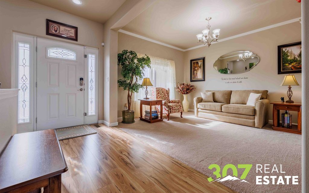 3331 Owens Ave, Cody, WY 82414 photo 2