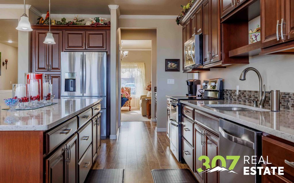 3331 Owens Ave, Cody, WY 82414 photo 12