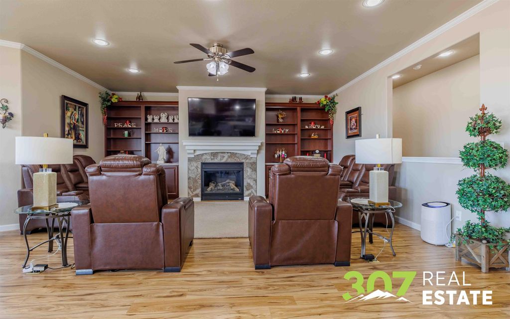 3331 Owens Ave, Cody, WY 82414 photo 17