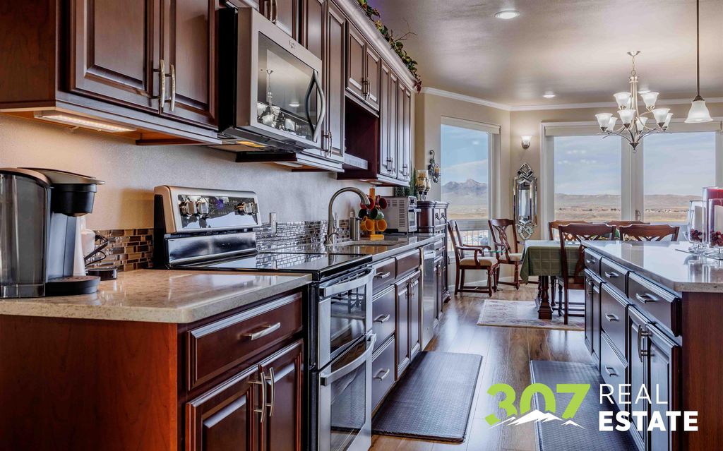 3331 Owens Ave, Cody, WY 82414 photo 7