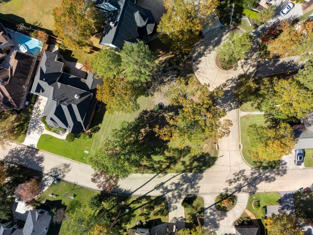 227 Wedgewood Drive, Montgomery, TX 77356