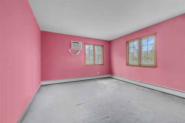 1 Peters Lane, Manhasset, NY 11030