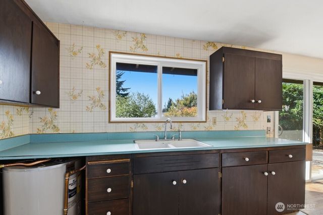3815 S 179th Street, Seatac, WA 98188
