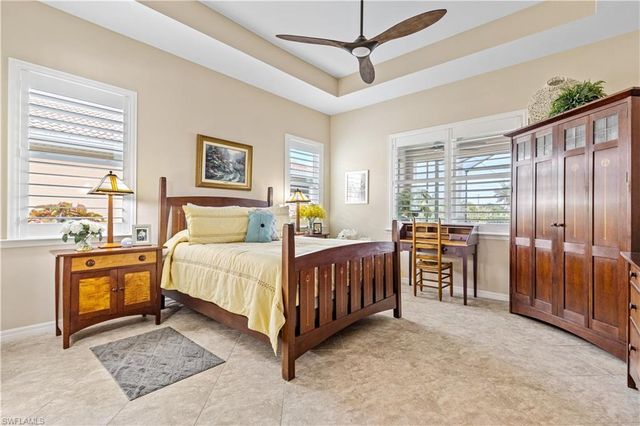 2875 Sunset Pointe CIR E, Cape Coral, FL 33914