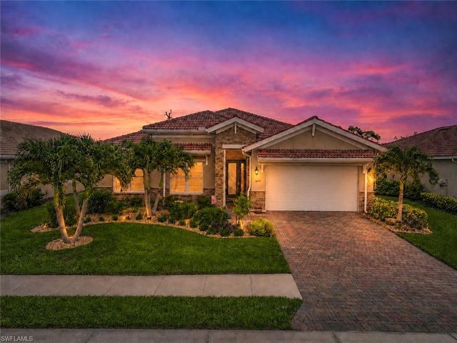 2875 Sunset Pointe CIR E, Cape Coral, FL 33914