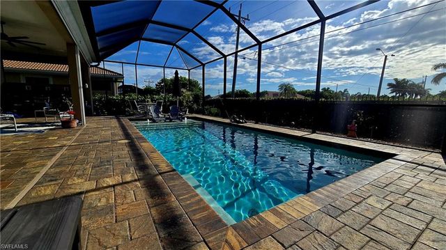 2875 Sunset Pointe CIR E, Cape Coral, FL 33914