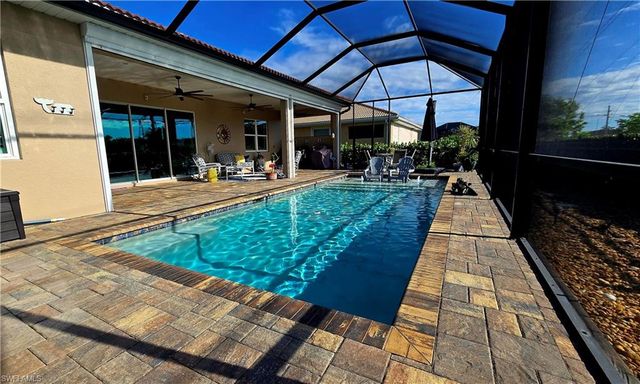 2875 Sunset Pointe CIR E, Cape Coral, FL 33914