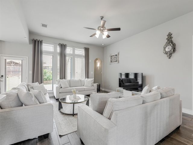 1507 Calcot Lane, Forney, TX 75126