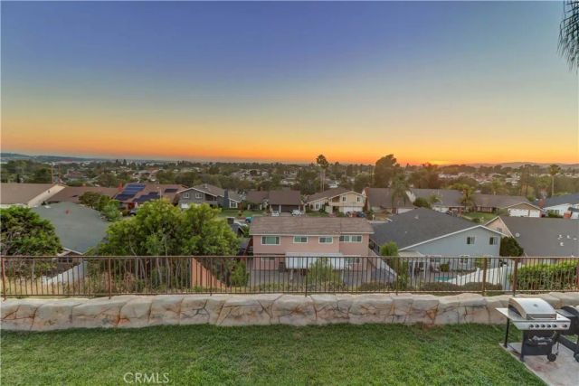 5851 Walnut Creek, Yorba Linda, CA 92886
