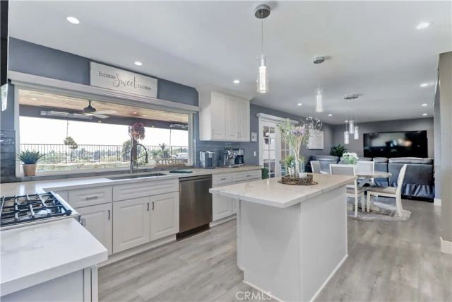 5851 Walnut Creek, Yorba Linda, CA 92886
