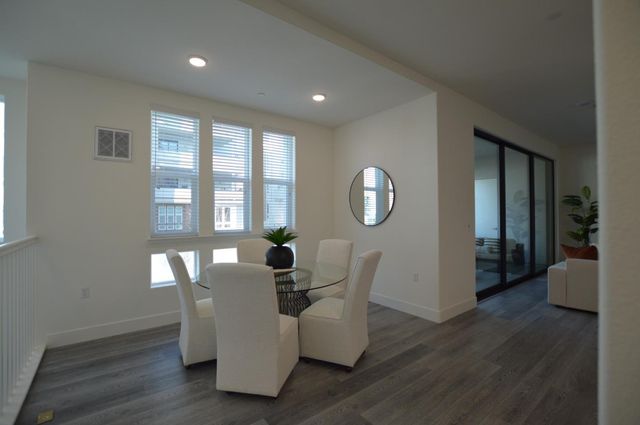 1918 Kilowatt Way 102, Fremont, CA 94539