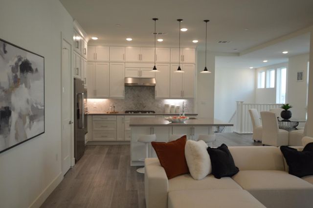 1918 Kilowatt Way 102, Fremont, CA 94539