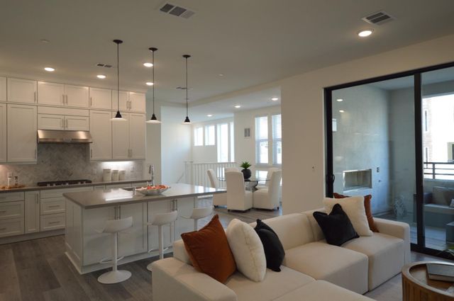 1918 Kilowatt Way 102, Fremont, CA 94539