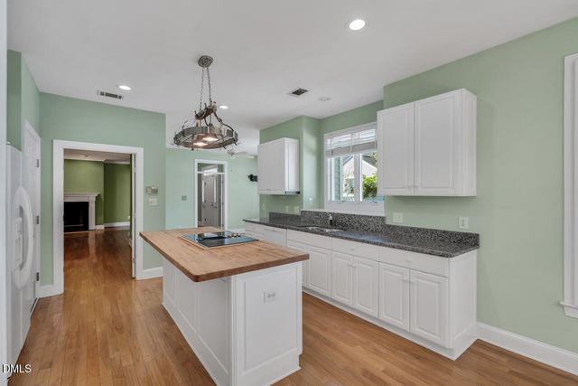 19 Caldwell, Pittsboro, NC 27312