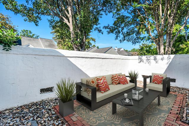 19 Caldwell, Pittsboro, NC 27312