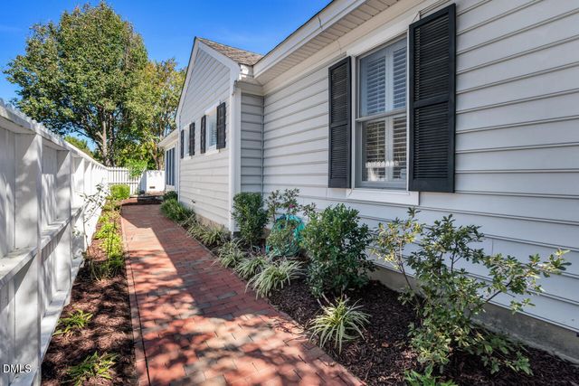 19 Caldwell, Pittsboro, NC 27312