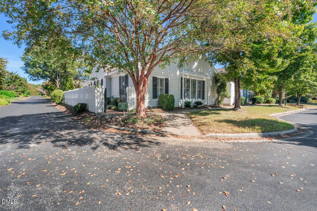 19 Caldwell, Pittsboro, NC 27312