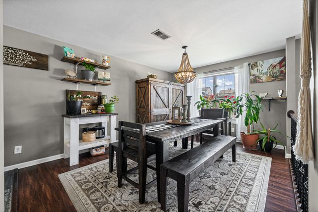 1376 Freedom Dr, Clarksville, TN 37042