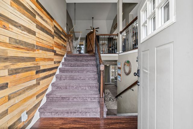 1376 Freedom Dr, Clarksville, TN 37042