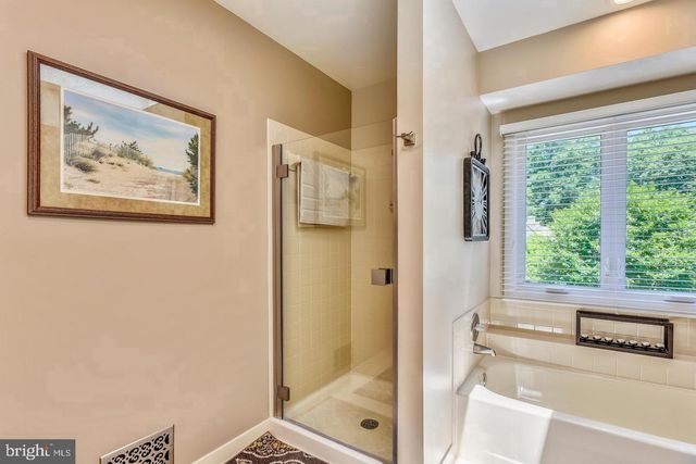 11627 CHAPEL CROSS WAY, Reston, VA 20194