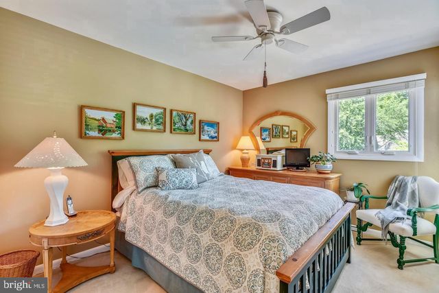 11627 CHAPEL CROSS WAY, Reston, VA 20194