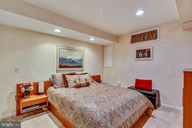 11627 CHAPEL CROSS WAY, Reston, VA 20194