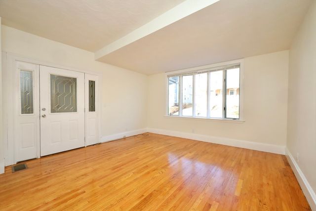 488 Pleasant 1, Malden, MA 02148