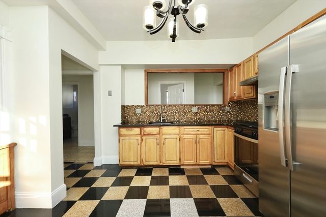 488 Pleasant 1, Malden, MA 02148