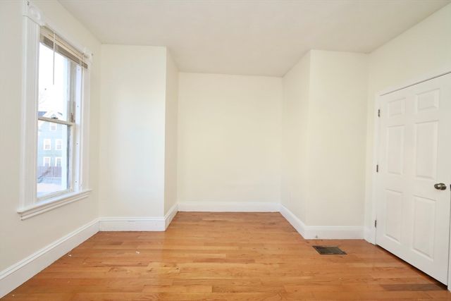 488 Pleasant 1, Malden, MA 02148