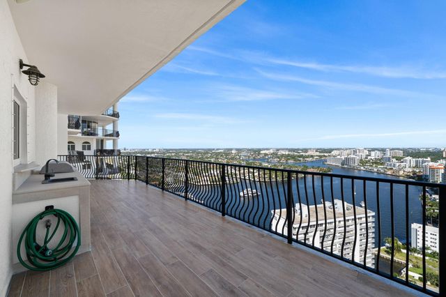 100 S Birch Rd 2702, Fort Lauderdale, FL 33316