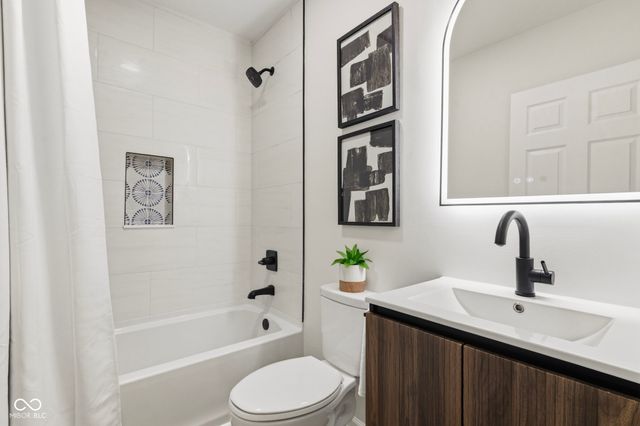 3653 Winthrop Avenue, Indianapolis, IN 46205