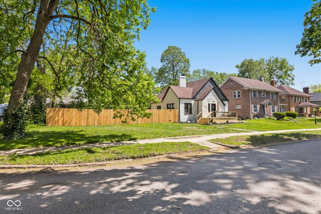 3653 Winthrop Avenue, Indianapolis, IN 46205