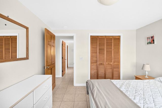 7 Gull Lane, Cataumet, MA 02534
