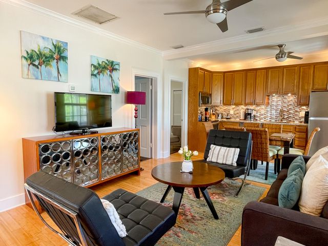 508 Louisa St Apt 3, Key West, FL 33040