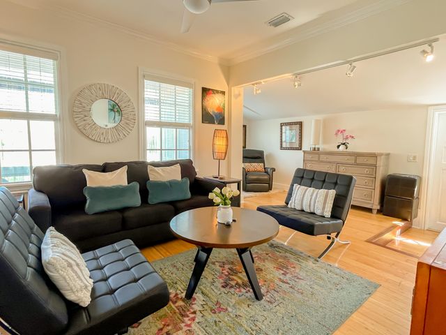 508 Louisa St Apt 3, Key West, FL 33040