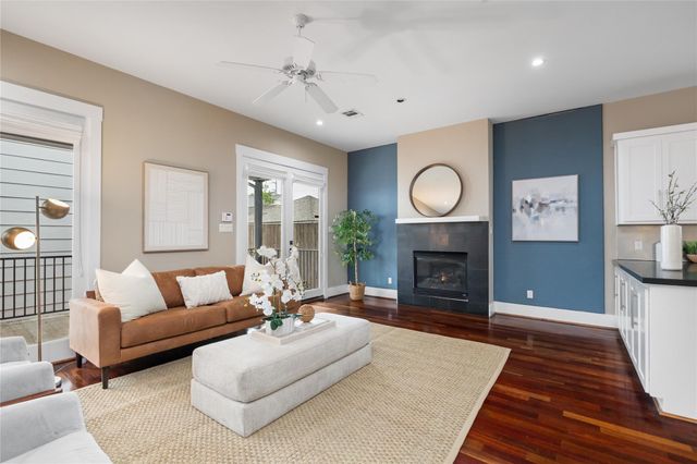 916 Nicholson Street, Houston, TX 77008