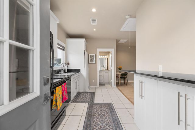 916 Nicholson Street, Houston, TX 77008